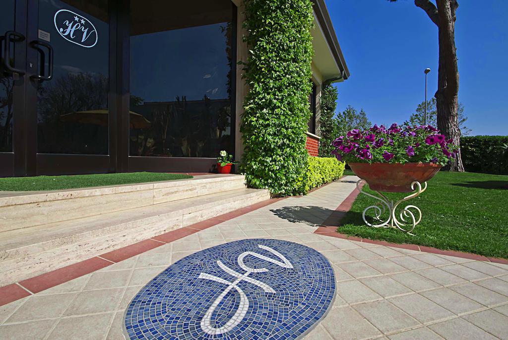 Hotel Versilia Λίντο ντι Καμαϊόρε Εξωτερικό φωτογραφία