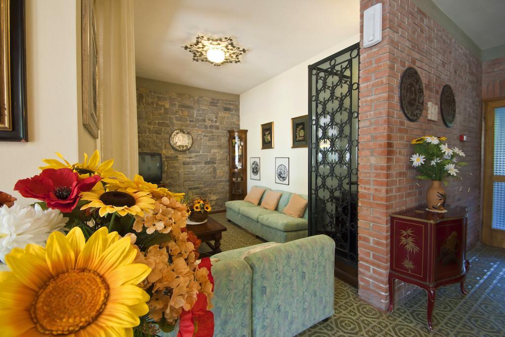 Hotel Versilia Λίντο ντι Καμαϊόρε Εξωτερικό φωτογραφία
