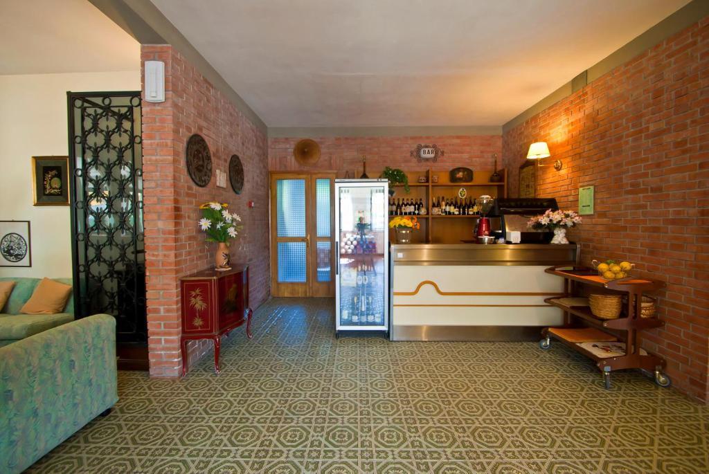 Hotel Versilia Λίντο ντι Καμαϊόρε Εξωτερικό φωτογραφία